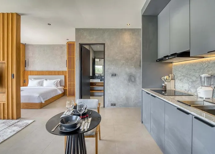 Elourea 1br Rooftop Jacuzzi In ウルワツ