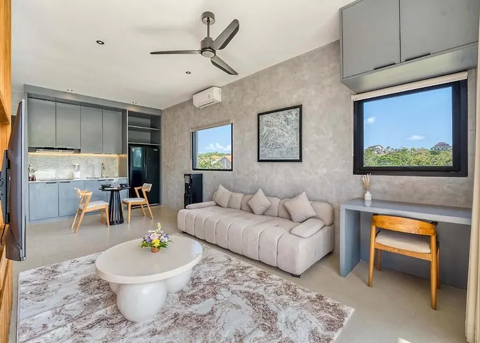 アパート Elourea 1br Rooftop Jacuzzi In ウルワツ