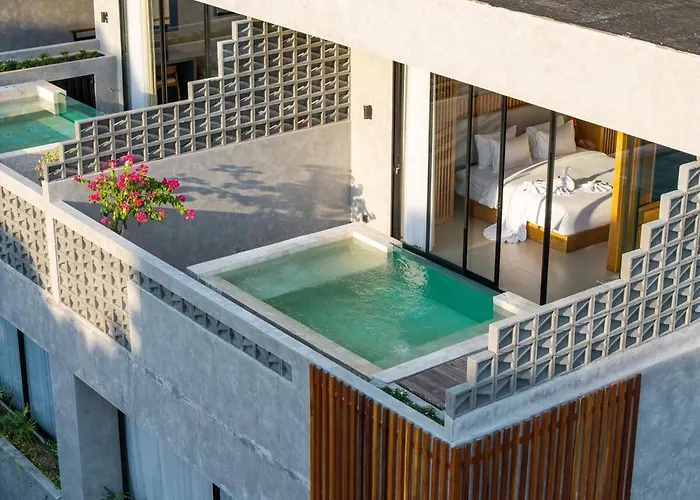 Elourea 1br Rooftop Jacuzzi In アパート