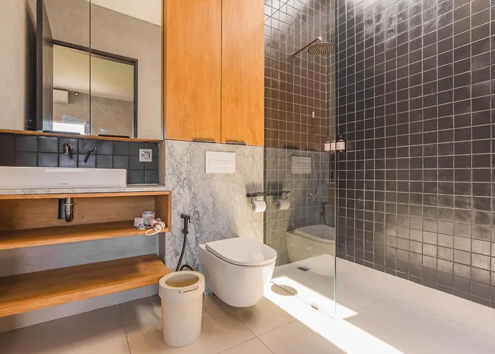 Elourea 1br Rooftop Jacuzzi In アパート *